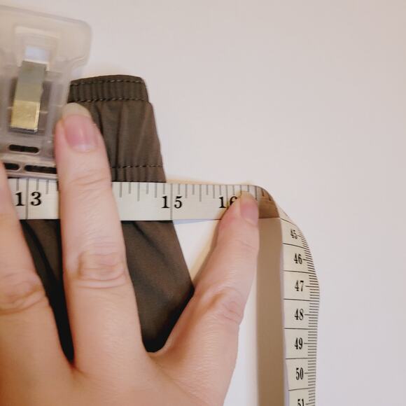 Jack and Jones womens khaki green belted cargo utility pants Size XS - Picture 12 of 16